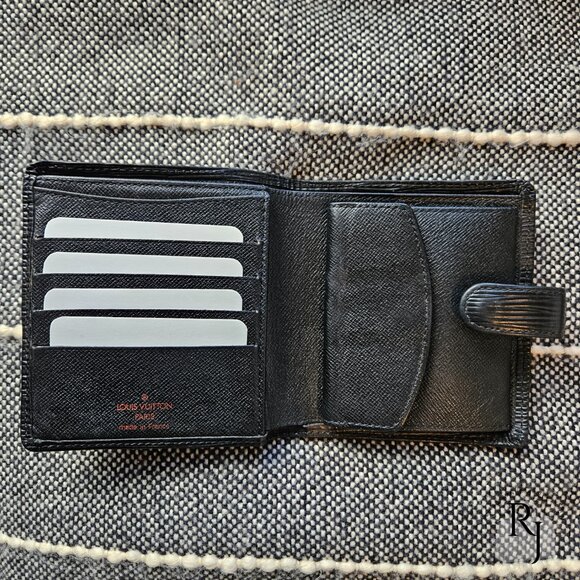 Louis Vuitton Epi Leather Bi-Fold Snap Wallet – EUC Black - Picture 9 of 16